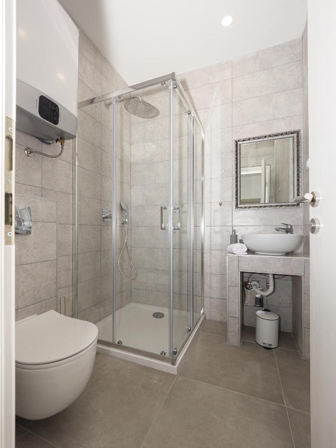 Arena Delight Studio Apartments Pula Luaran gambar